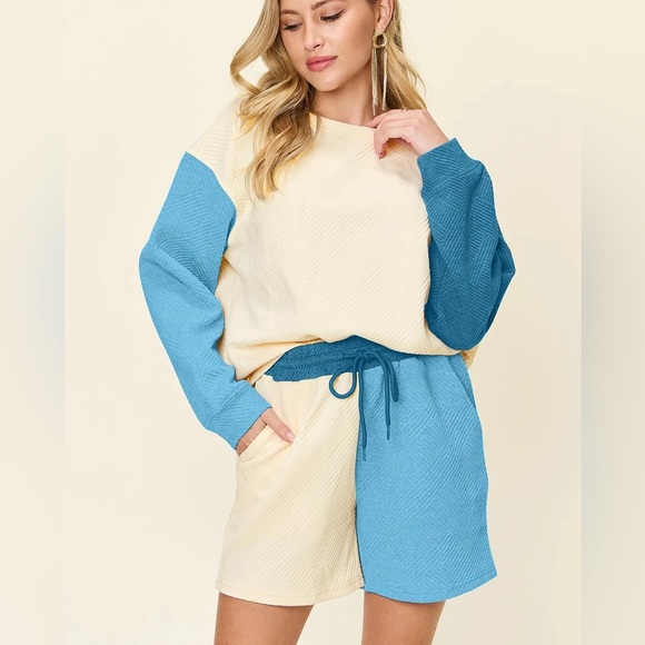 Contrast Drop Shoulder Top and Shorts Set - Picture 8 of 12